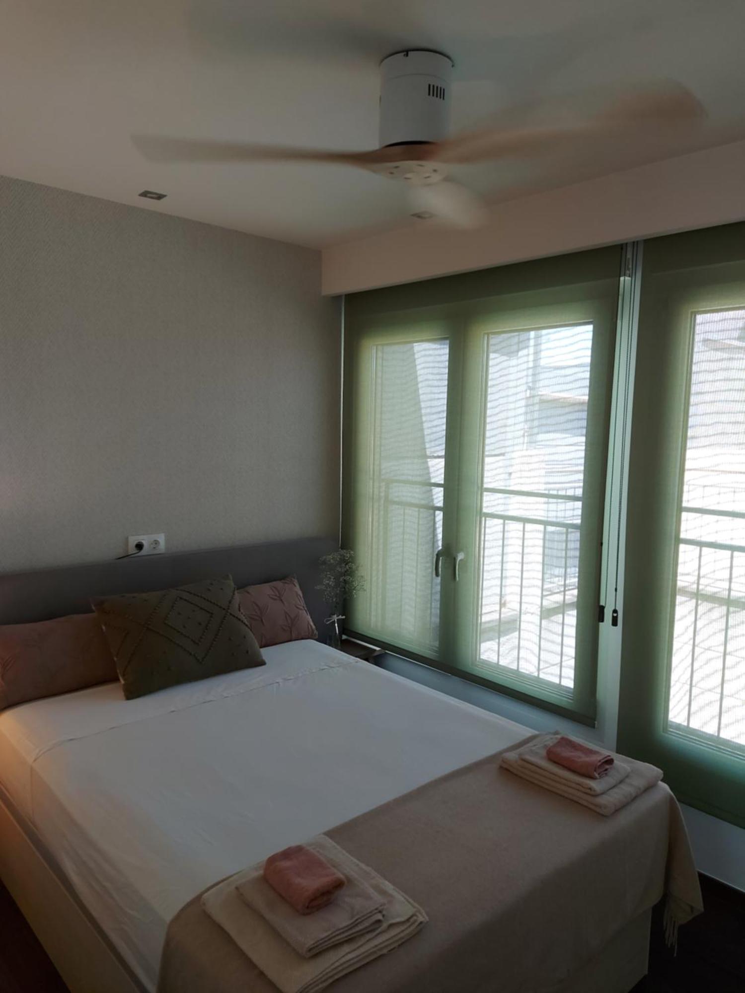 Atico De Lujo Con Jacuzzi Climatizado En Terraza Apartment Elche Exterior photo